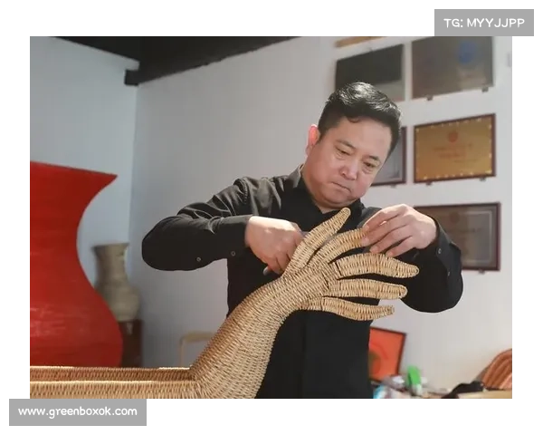 湖南湘江龙舟文化节开启非遗展演传承之旅 让传统文化焕发新光彩 湖南湘江龙舟文化节开启非遗展演传承之旅 让传统文化焕发新光彩